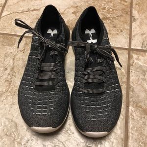 Under armor shoes 8 1/2
